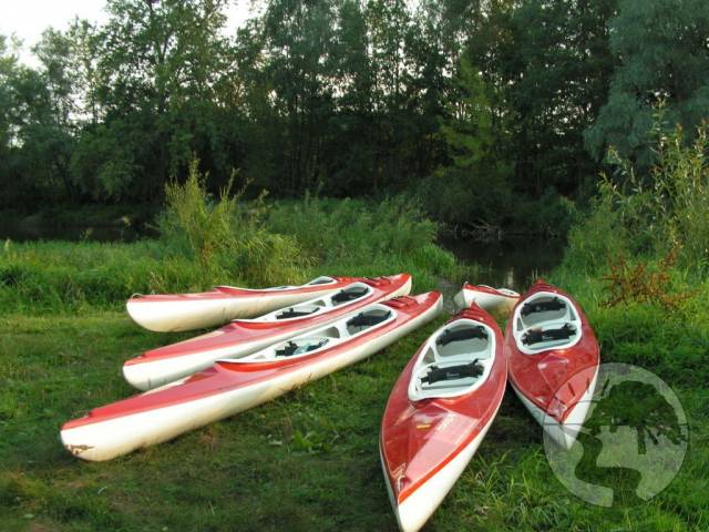 Asola, canoe and bike