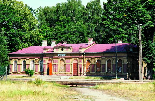 Zespół dworca kolejowego w Nurcu-Stacji